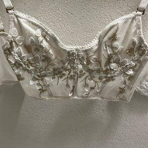Floral Embroidered bustier top